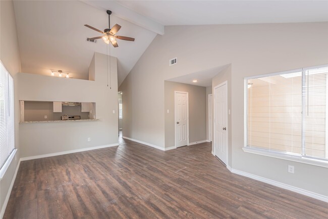 Photo - 7522 Pepperbrook Dr