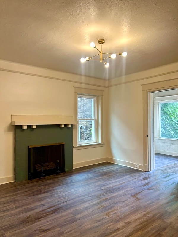 Building Photo - 2750 Broadway Ave Unit 4 Rental
