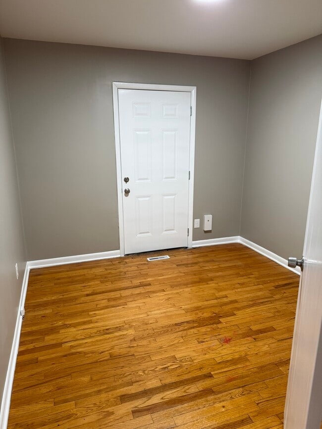 Photo - 8818 Kentucky Ave