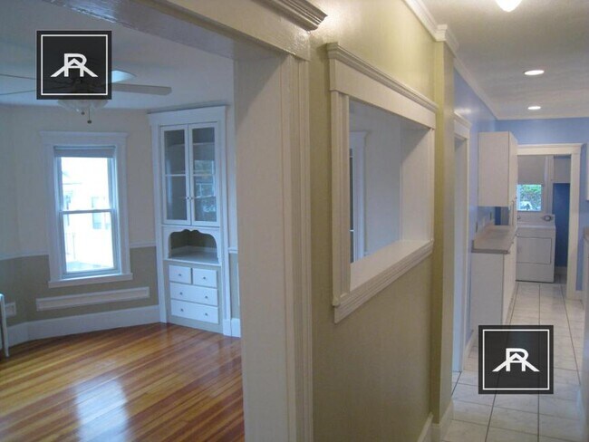 Photo - 3 bedroom in Brighton MA 02135 Unit 3