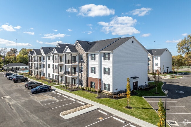 Building Photo - East Meadows Rental