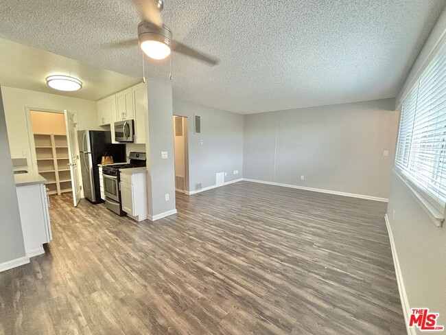 Photo - 1804 N Alvarado St Apartment Unit 5
