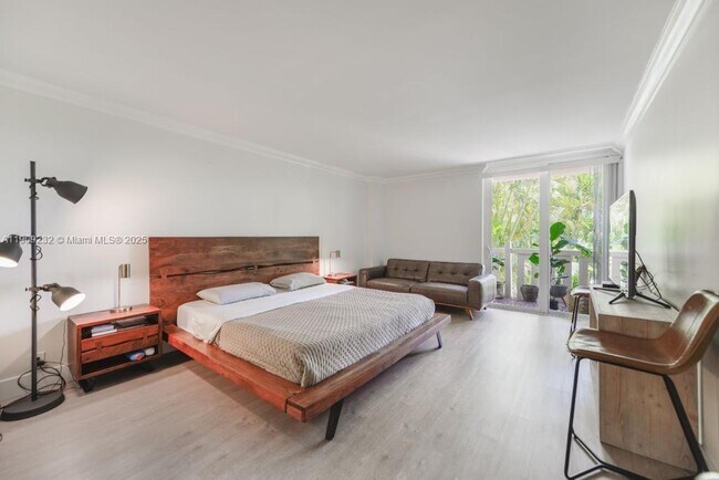 Photo - 1121 Crandon Blvd Unit D206