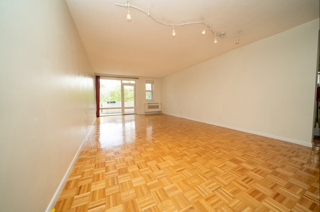 Photo - 100 Marion St Unit 38