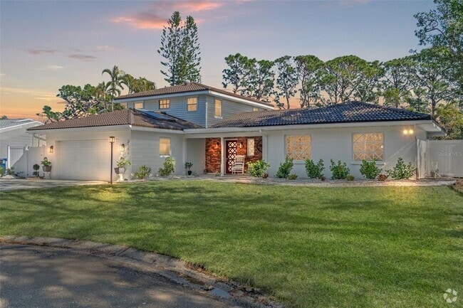 Building Photo - 2506 Madrid Way S Rental