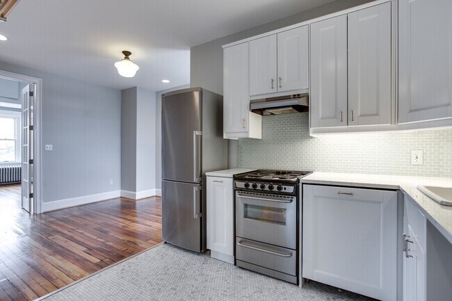 Photo - 1127 Fairmont St NW Unidad 3