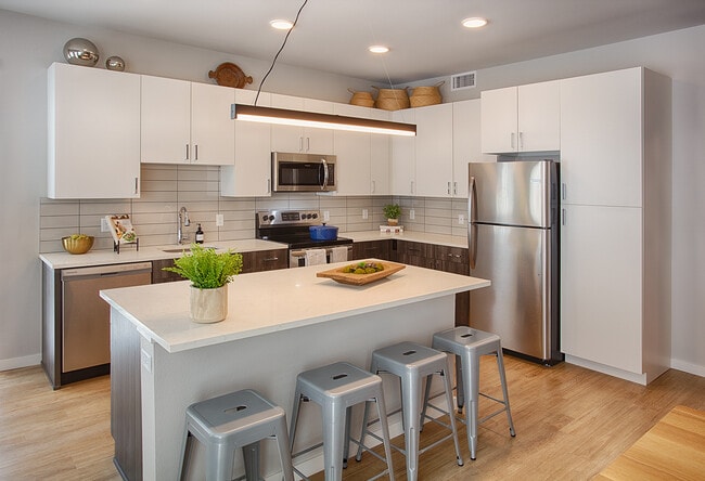 Photo - South Main Station