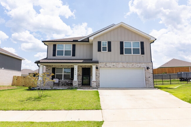 Photo - 1114 Valor Walk House