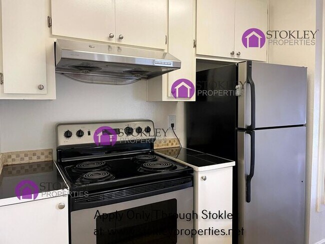 2085 Olivera Rd Unit B