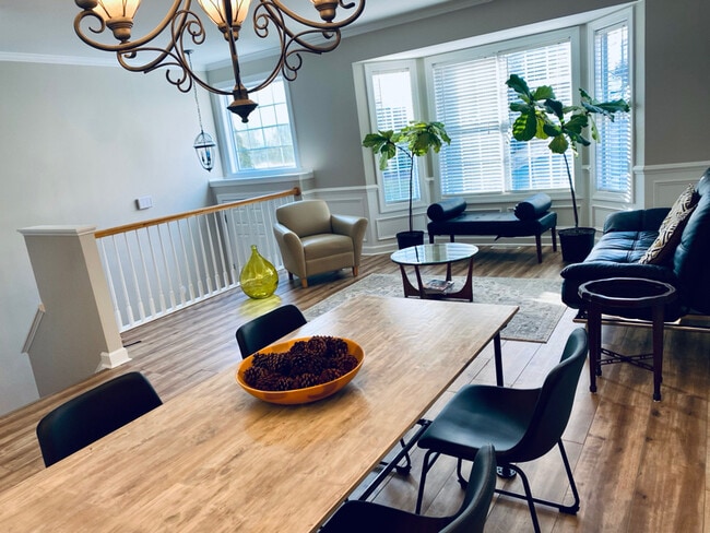 Photo - 7304 Doverton Ct