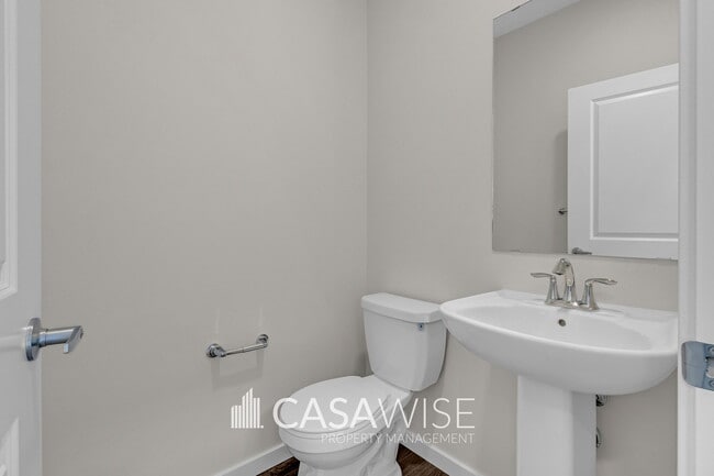 Photo - 21107-21125 25 Ave NW Unité Main