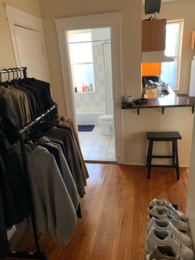 Photo - 41C Symphony Rd