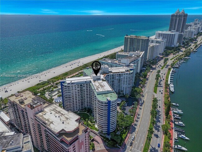5151 Collins Ave Unidad 535