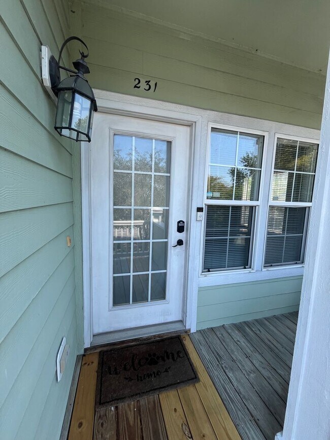 2320 Wrightsville Ave Unit W2320-1