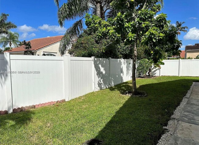Photo - 18171 NW 18th St