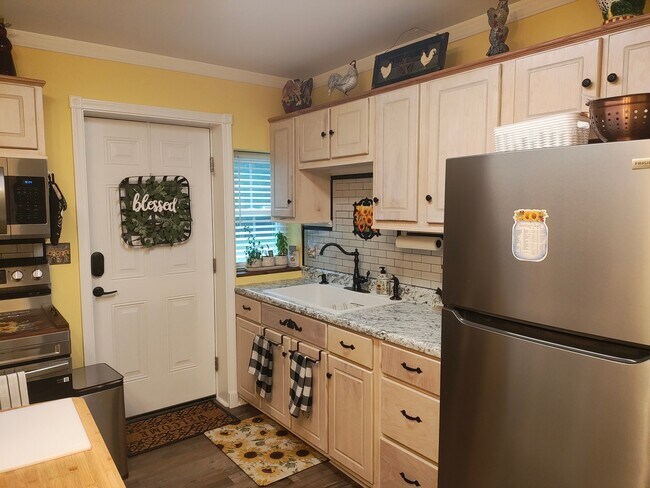 Photo - 1820 Countryside Dr