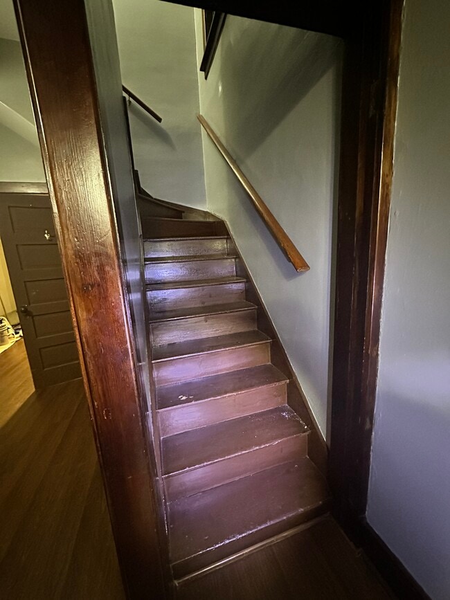 Photo - 1169 Nelson St