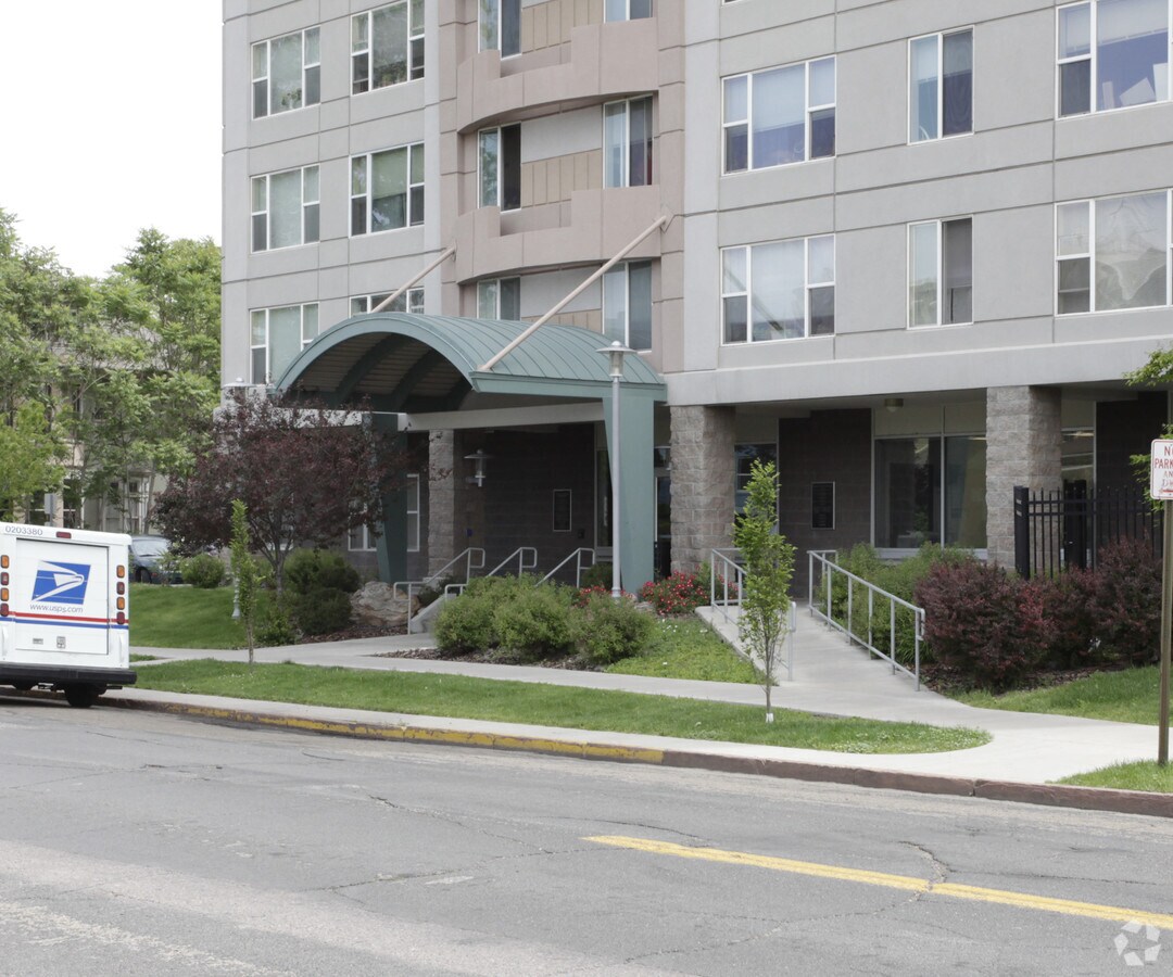 Photo - Thomas F Connole Apartments