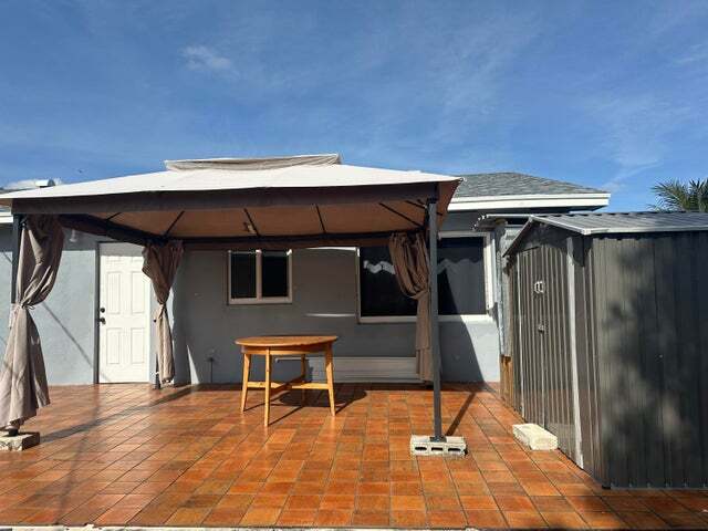 Photo - 1092 Florence Rd Unidad 1092