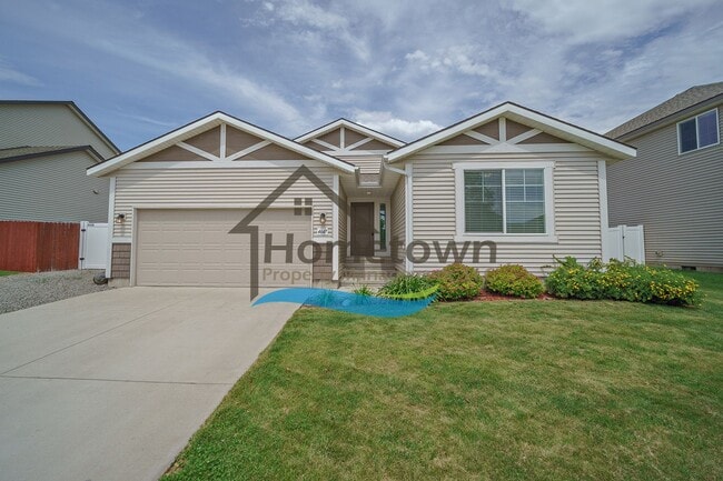 3 Bedroom 2 Bathroom Home with Attached 2 ... - 3 Bedroom 2 Bathroom Home with Attached 2 ...