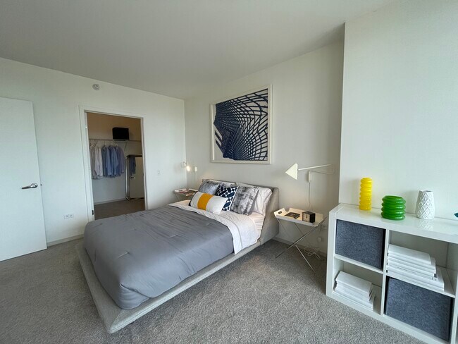 Photo - 300 E Randolph St Unidad 1