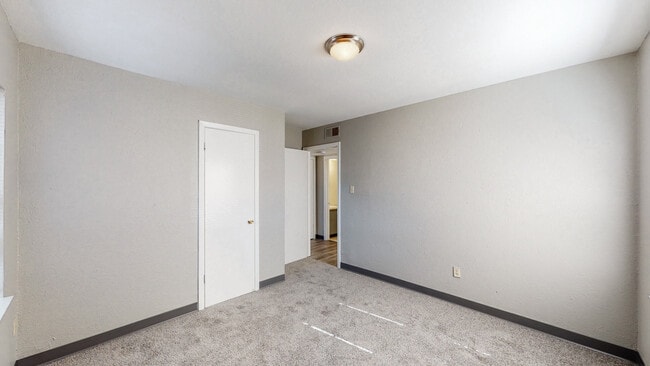 Photo - Longview Heights