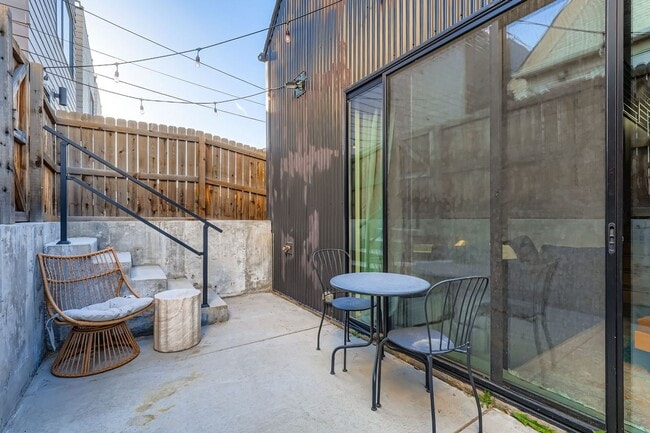Building Photo - Stylish Loft-Style 1 Bedroom in the Heart of RiNo with Garage and Private Patio