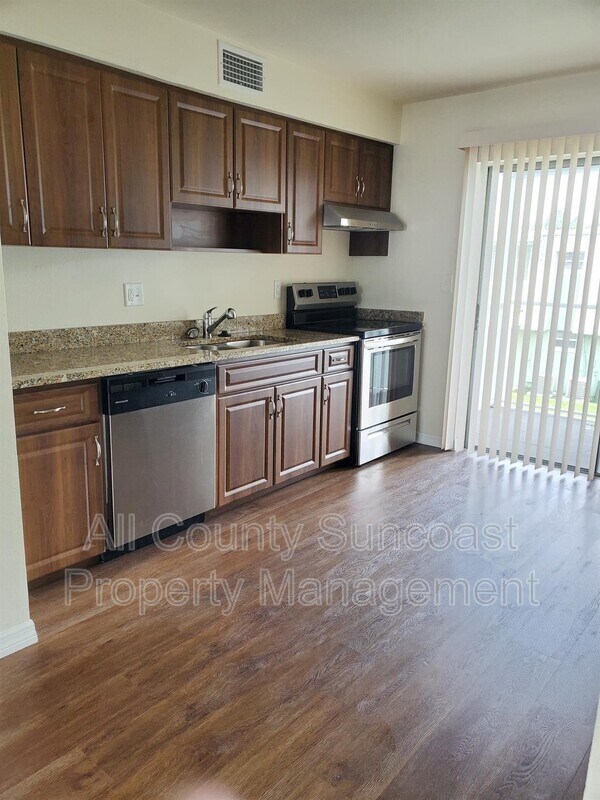 Photo - 7450 35th St N Unit 1403