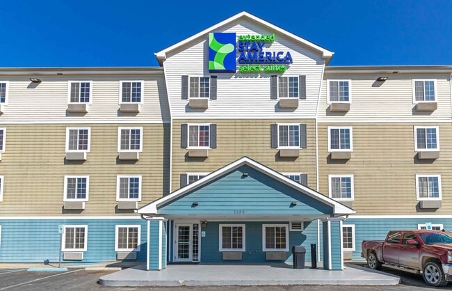 Building Photo - Furnished Studio-Laredo Rental