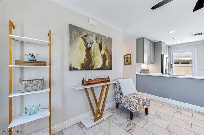 Photo - 10690 8th St N