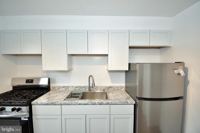 Building Photo - 1302 Belle View Blvd Unit B1
