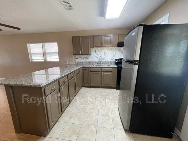 Photo - 4520 Clubhouse Rd