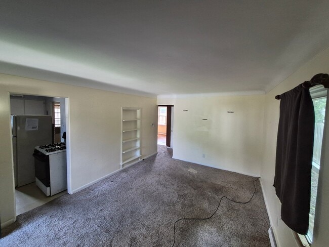 Photo - 1621 Stocker Ave