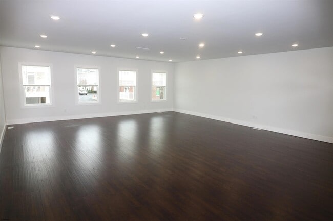 Photo - 24 S Washington Ave