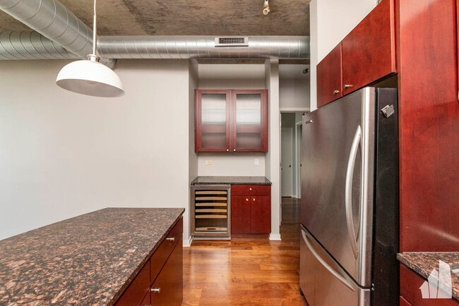 Photo - 700 N Larrabee St Unidad 1902