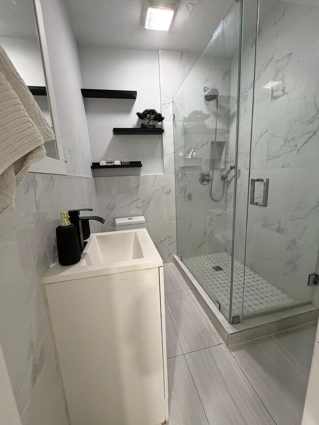 Photo - Charming 1 bed, 1 bath suite for rent