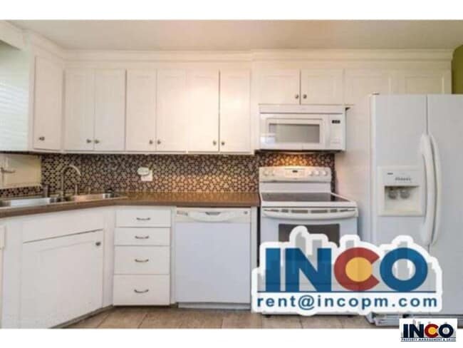 Photo - 1885 S Jackson St Apartamento