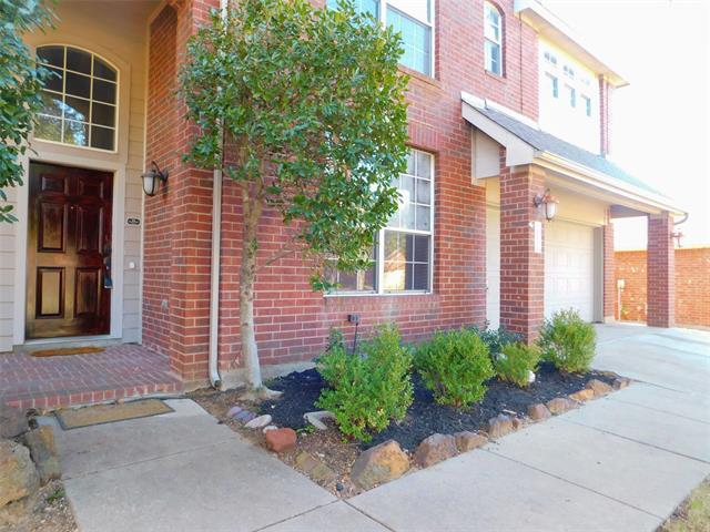 Photo - 2724 Hereford Rd