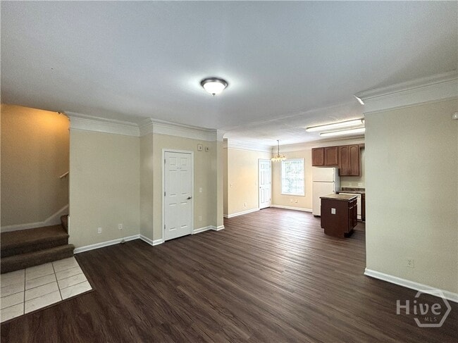 Photo - 235 Derby St