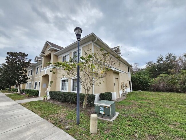 Photo - 9619 Lakedale Way Condo