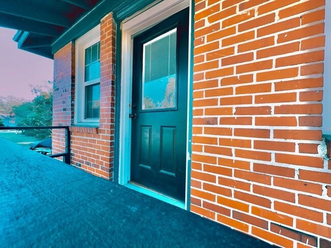 Photo - 2084 Huntsford Rd Unit 2084