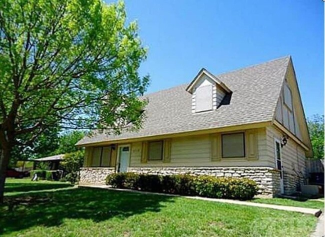 Photo - 1715 W Doyle St Rental