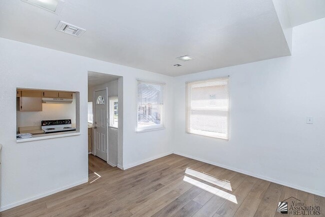 Photo - 236 S 3rd Ave