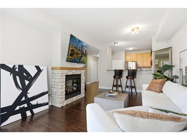 Photo - 545 N 1st St Unidad 400