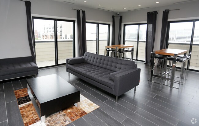 Community - Clubroom - The Aria Unit 505