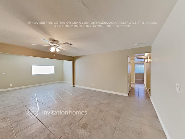 Photo - 3807 N 84th Ln