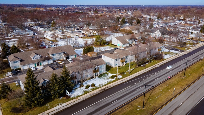 Photo - Sheridan Mews Apartments