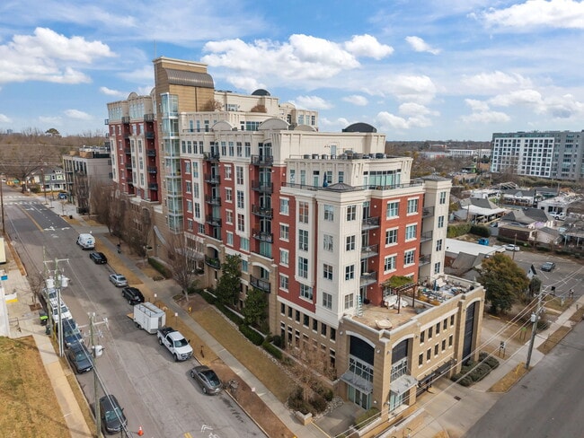 Photo - 618 N Boylan Ave