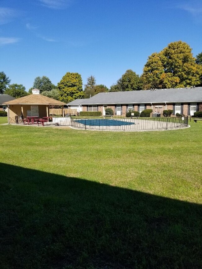 Photo - 3 bed 2 bath condo in a great location with awesome amenities!