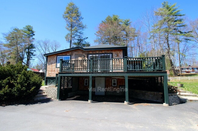 Photo - 94 Lakeshore Dr